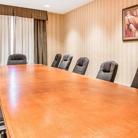 Econo Lodge Inn & Suites Douglasville Zewnętrze zdjęcie